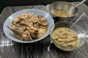 slow cooker bollito con salsa e brodo